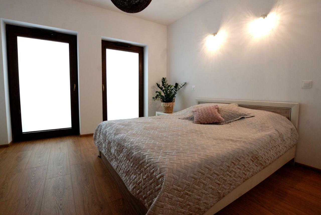 Apartamenty Pod Wieza Пшемишъл Екстериор снимка
